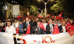 Elmalı'da 15 Temmuz yürüyüşü