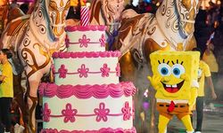 Sünger Bob Kare Pantolon doğum gününü kutladı