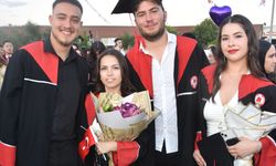 Antalyalı gençler mezuniyet sevincini birlikte yaşadı