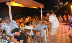 BİR GECE, BİR FOTOĞRAF VE YAŞANAN TALİHSİZ TARTIŞMA
