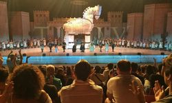 Troya’ Ağustos'ta Aspendos sahnesinde: 3 bin yıllık mitoloji 300 kişilik dev kadro