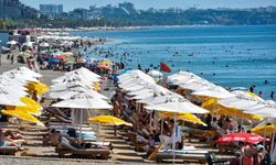 Antalya fırın gibi: Deniz suyu 30 dereceye çıktı!