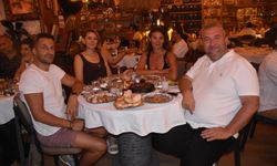 İnkilap’ta kutladılar