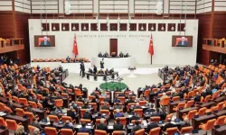 TBMM Genel Kurulu'nda, suça sürüklenen çocuklara ilişkin düzenlemeleri de içeren teklifin 6 maddesi kabul edildi