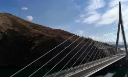 Bakan Uraloğlu: 24 yılda 519 kilometre uzunluğunda 4 bin 272 köprü inşa ettik