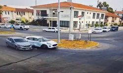 Otomobiller kavşakta çarpıştı: 1 yaralı
