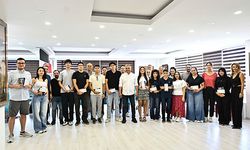 Başkan Uysal başarılı öğrencileri ödüllendirdi