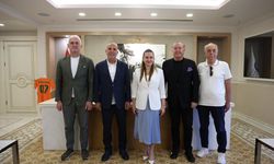 Büşra Özdemir, Alanyaspor yönetimini ağırladı