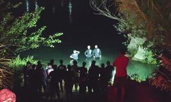 Manavgat Şelalesi'nde adacıkta mahsur kalan 6 kişi kurtarıldı