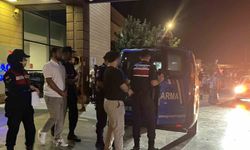 Vize şebekesi operasyonunda 7 tutuklama! Cezaevi sevkinde gazetecilere tepki