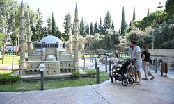 Dokumapark Açık Hava Müzesi'ne ziyaretçi akını