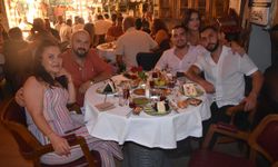 İnkilap'ta sürpriz doğum günü kutlaması
