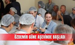 Özdemir güne aşevinde başladı