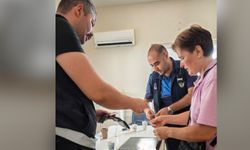 Buldukları cüzdanı sahibine verdiler