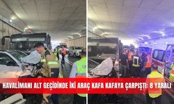 Havalimanı alt geçidinde iki araç kafa kafaya çarpıştı: 8 yaralı
