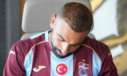 Salah Trabzonspor’a imzayı attı, ayağının tozuyla Trabzonspor reklam filmi çekimine katıldı