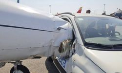 İtalya’da pistte ilerleyen özel jete araba çarptı