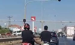 Manavgat'ta tehlikeli motosiklet yolculuğu