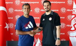 Antalyaspor Futbol Okulu, Lara’da yeni adresine kavuştu