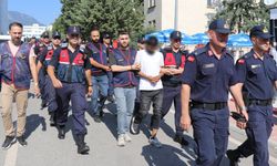 Dolandırıcılar, kuryelerini sosyal medyadan verilen ‘günlük dolgun ücretli’ iş ilanlarıyla bulmuş