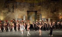 'Spartacus' izleyiciyle buluştu