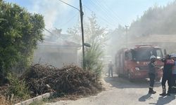 Burdur'da ev yangını: Dumanlar mahalleliyi sardı