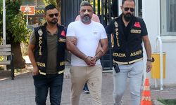 Antalya'da eski Trabzonsporlu futbolcunun oğlunu öldüren sanığa ömür boyu hapis