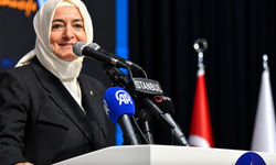 Fatma Betül Sayan Kaya, AK Parti'deki görevinden istifa etti