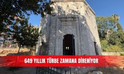 649 yıllık türbe zamana direniyor