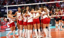 A Milli Kadın Voleybol Takımı final için Sırbistan karşısında