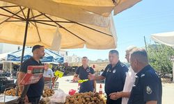 Serik'te pazar esnafına fiyat etiketi dağıtıldı