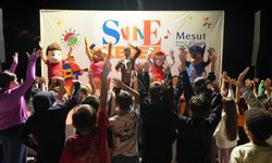Duraliler çocukların neşesiyle renklendi
