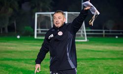 Kepezspor’un yeni teknik direktörü Cihat Güller oldu!
