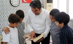 Yazdığı kitapla gençleri camide buluşturdu