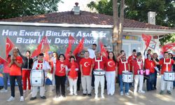 Özel bireylerden Cumhuriyet coşkusu