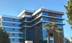Bayraklı Belediyesi’ne operasyon