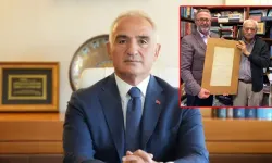 Prof. Dr. Erünsal'ın bağışladığı 525 eserlik koleksiyon, dijital erişime açıldı