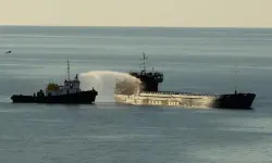 Karadeniz’de saldırıya uğrayan gemi, Giresun açıklarına sürüklendi