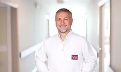 'Göz kapaklarındaki sarkma görme alanını daraltabilir'