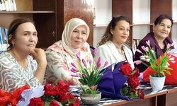 Antalyalı yazar yoğun ilgi gördü