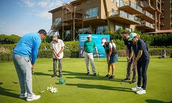 Astronotlar Belek'te golf oynadı