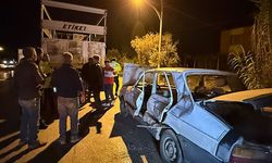 Serik'te otomobil ve kamyon çarpıştı