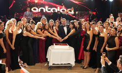 ANTGİAD, Cumhuriyet'in 103. yılını Cumhuriyet Balosu ile kutladı