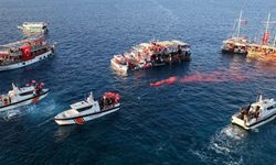 Kahramanlar Kaş'ta düzenlenen yürüyüşle anıldı