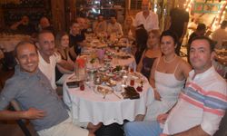 İnkılap İçkili Lokanta’da kutladı