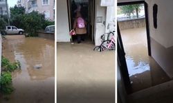 Alanya'da sağanak su baskınlarına neden oldu
