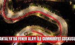 Antalya’da Fener Alayı ile Cumhuriyet coşkusu