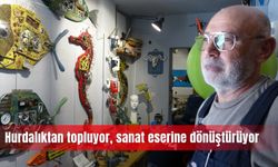 Hurdalıktan topluyor, sanat eserine dönüştürüyor