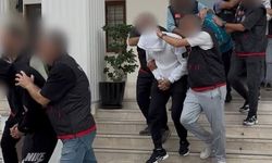 Fuhuş operasyonuna 4 tutuklama