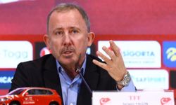 TFF’den Sergen Yalçın ve milli futbolcular arasındaki iletişim iddialarına yalanlama